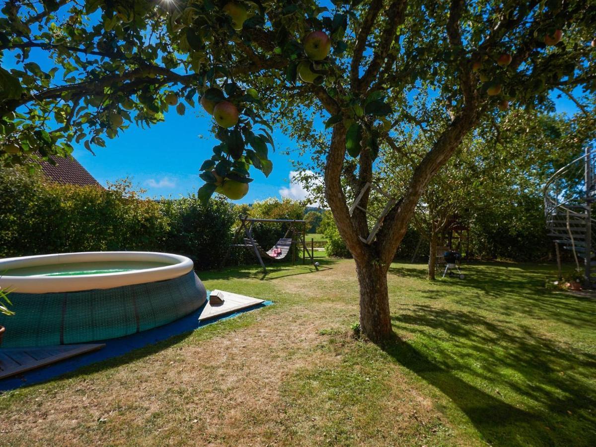 Nice Flat With Sauna Covered Terrace Garden And Tree House For Children Zandt Luaran gambar