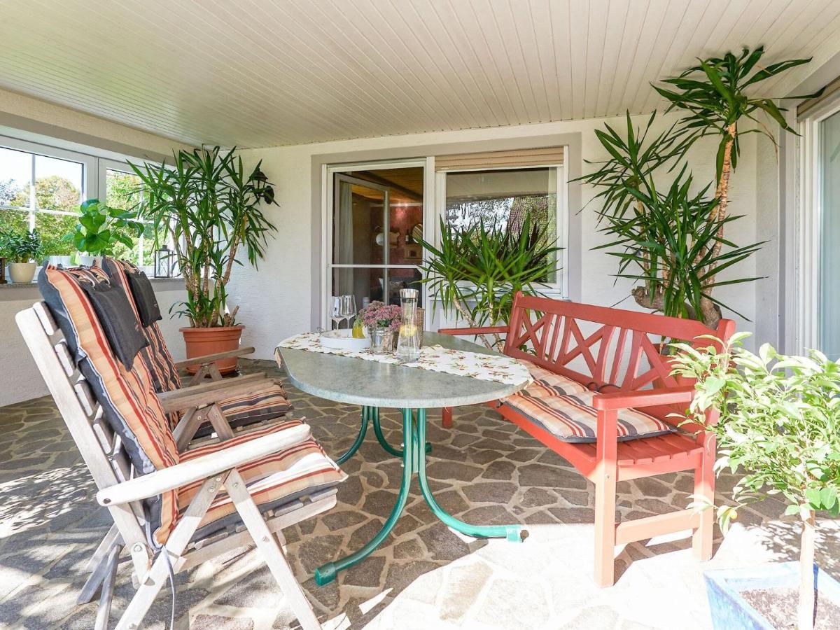 Nice Flat With Sauna Covered Terrace Garden And Tree House For Children Zandt Luaran gambar