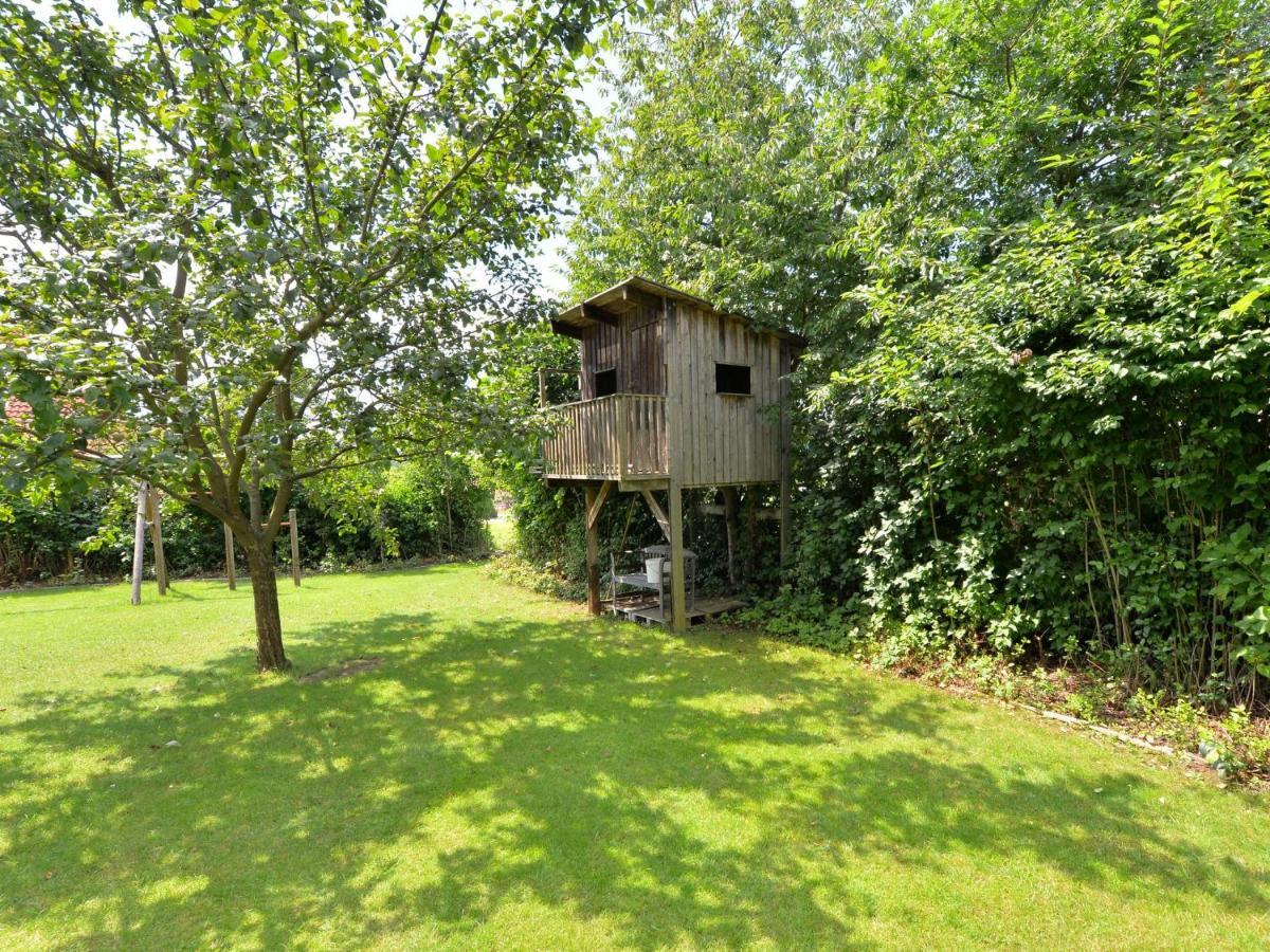 Nice Flat With Sauna Covered Terrace Garden And Tree House For Children Zandt Luaran gambar