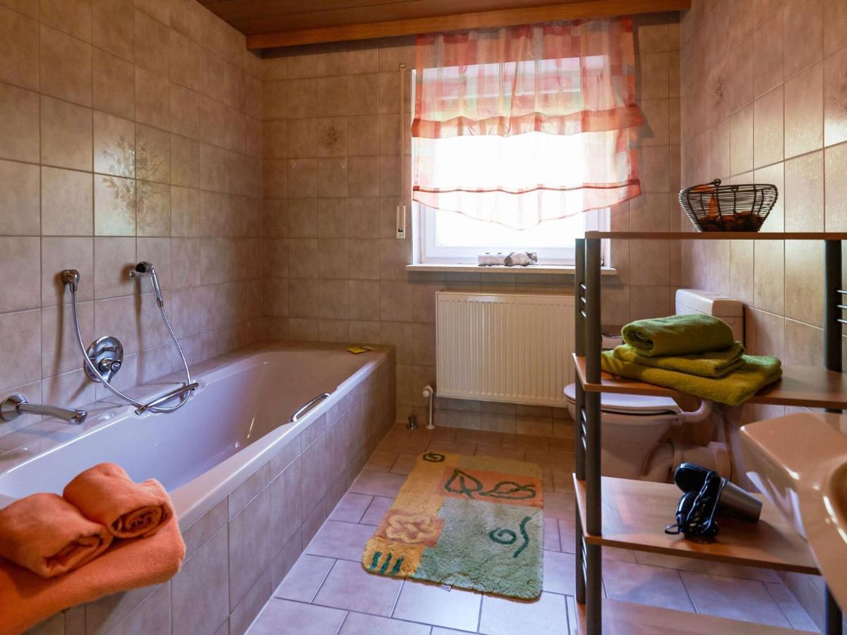 Nice Flat With Sauna Covered Terrace Garden And Tree House For Children Zandt Luaran gambar